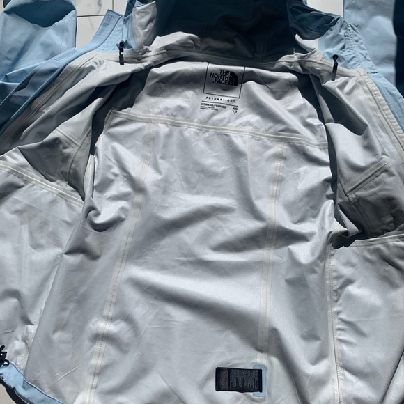 The North Face | Dryzzle FutureLight Jacket - Picture 6 of 9